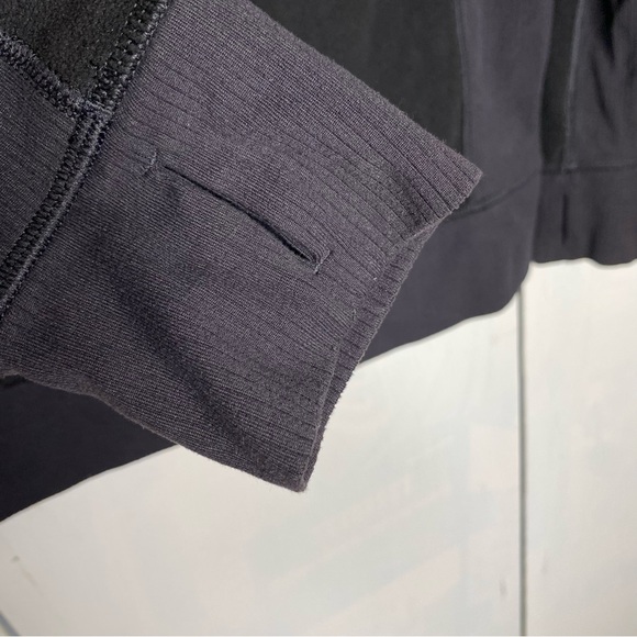 Lululemon half zip pullover fleece jacket size 6 - Picture 7 of 7